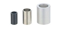 Spacer sleeves made of different materials