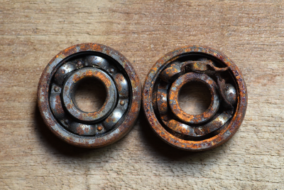 Illustration - Rusted bearing