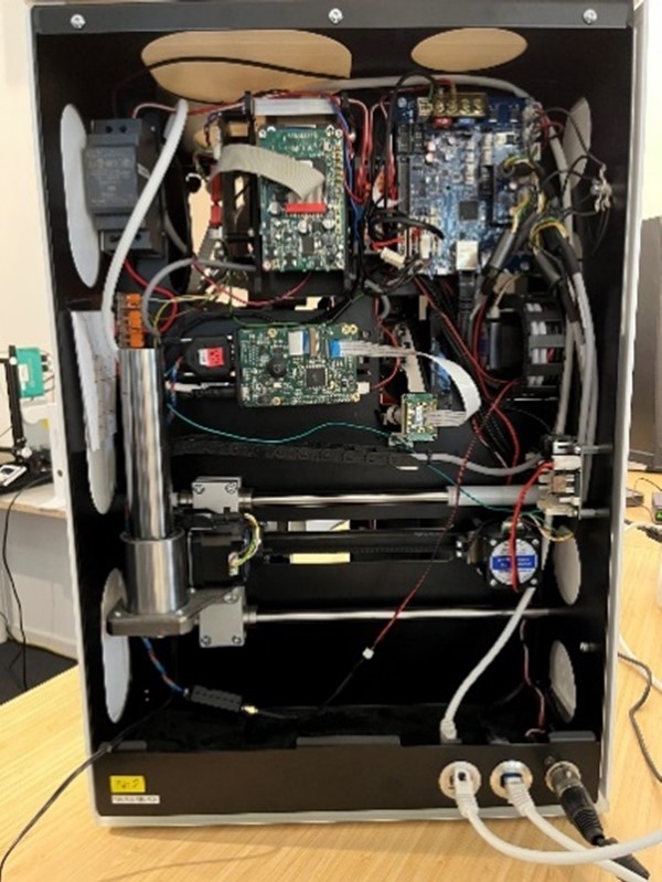 3D printer prototype for dental applications: Equipped with many  MISUMI components, including actuators (LX series), shafts, linear  bearings, and custom parts manufactured via meviy.