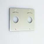 Twist Lock Plate for Outlet, 15 A / 20 A ⌀34.5 × 2 1141-2A