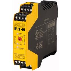 Safety relay for EMERGENCY STOP / safety door / light grid monitoring, 24VDC, 4 release paths (2 delay)