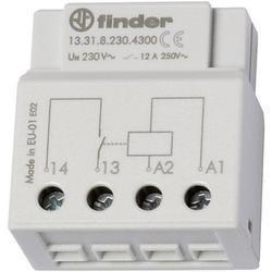 Relay for flush-mounted socket or switch box