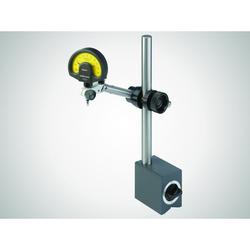 Measuring tripod with magnetic base MarStand 815 MB
