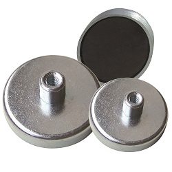 Ferrite Shallow Pot Magnets / Threaded Hole E871